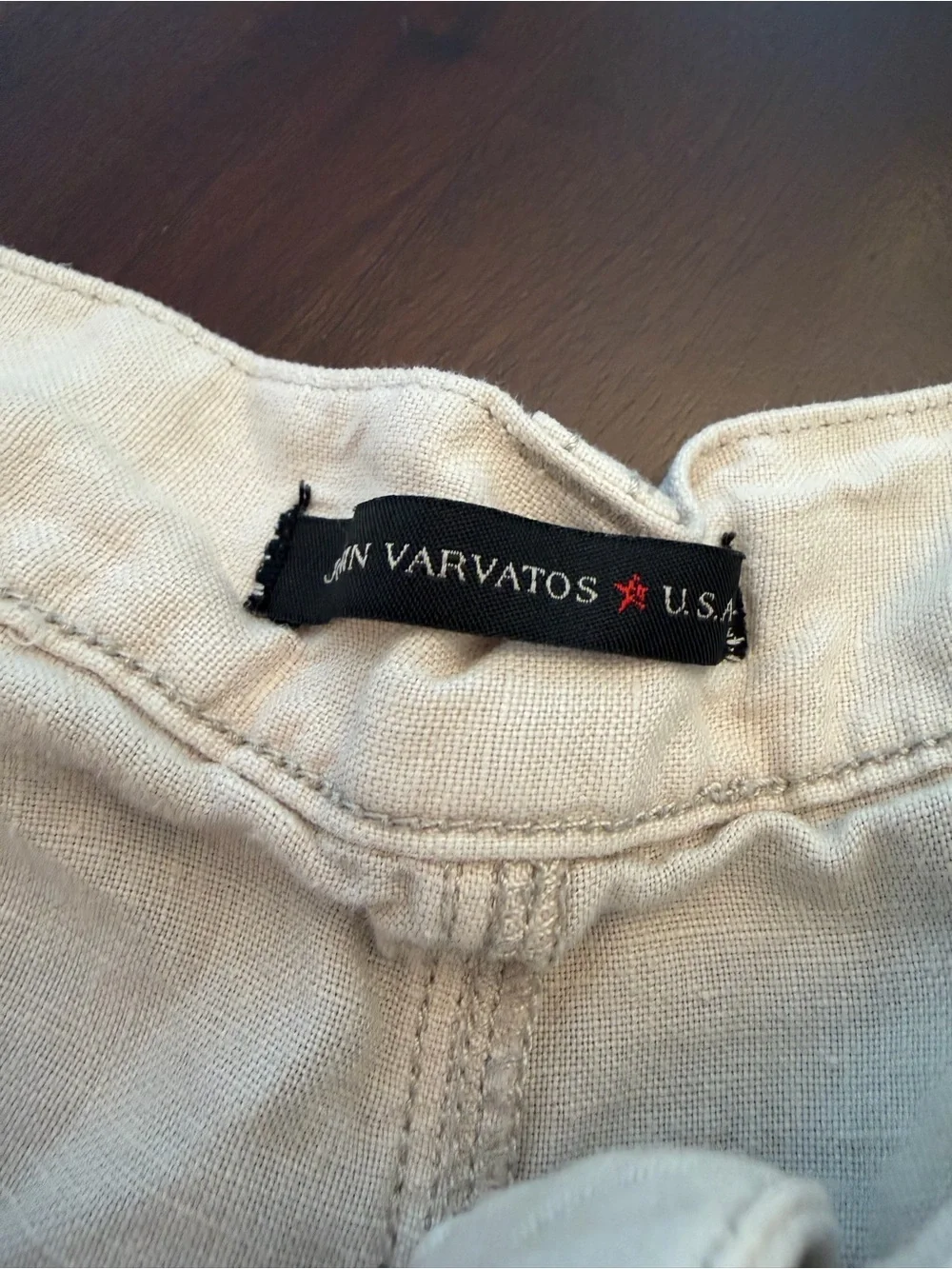 JOHN VARVATOS Johnny Linen Flat Front Shorts